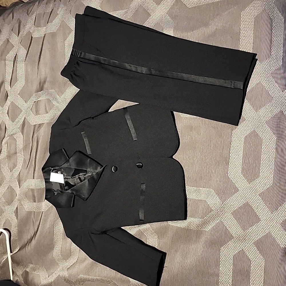 Boys 2T Tuxedo